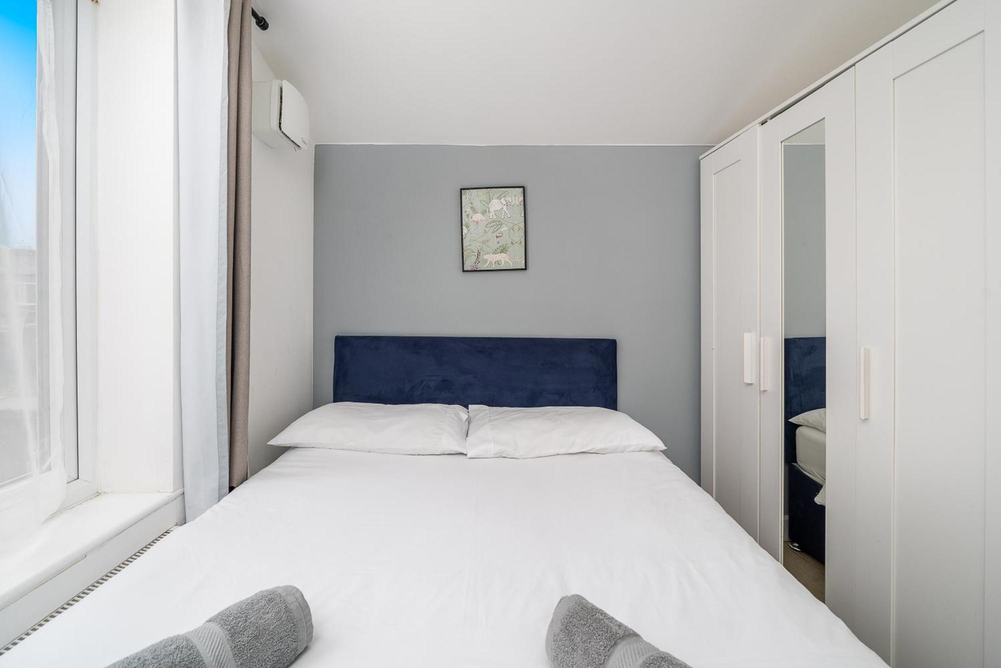 Modern 2 Bed East London Home By Rebby Properties Sleeps 5 Near Canning Town Station Екстериор снимка