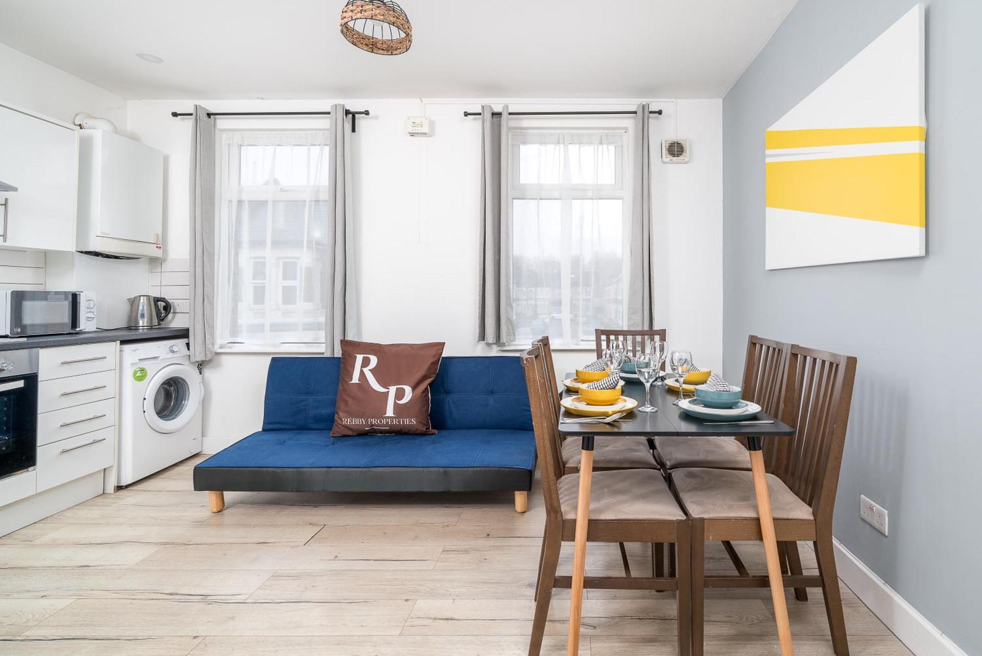 Modern 2 Bed East London Home By Rebby Properties Sleeps 5 Near Canning Town Station Екстериор снимка